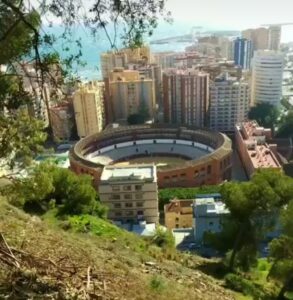 Ausblick auf die Arena mitten in der Stadt