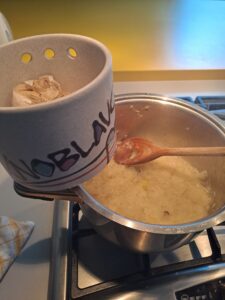 Knoblauchzehe zum Sauerkraut