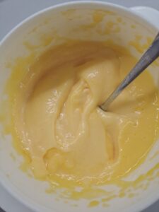Mayonnaise angerichtet