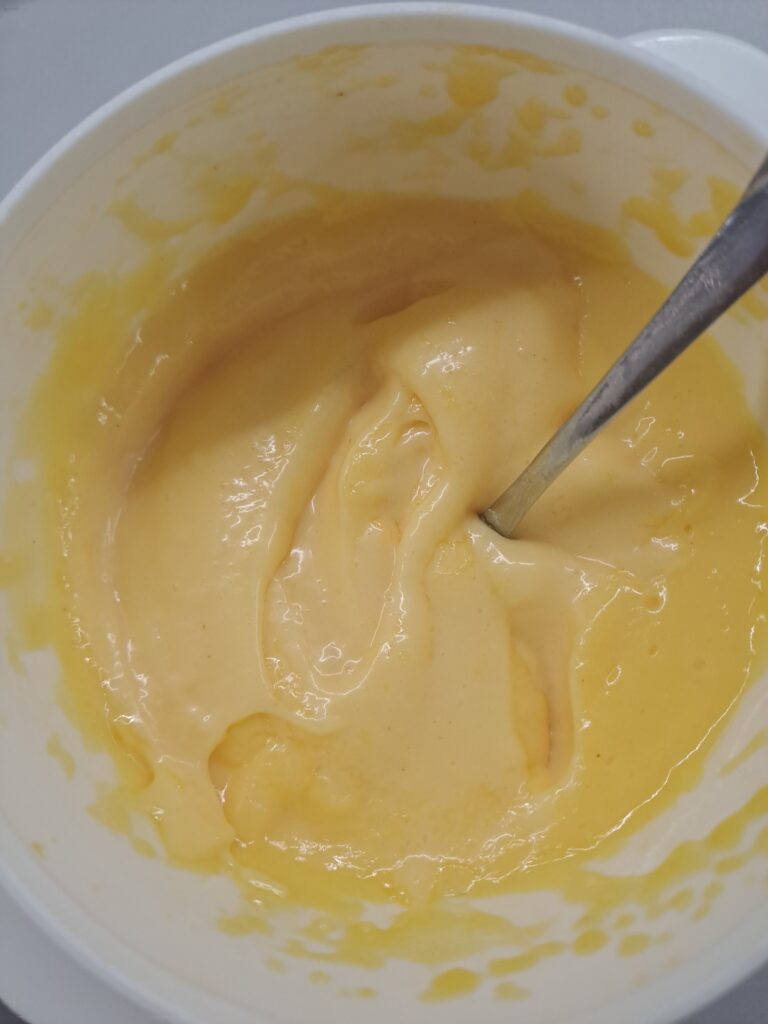Mayonnaise angerichtet