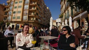 Aperitivo mit Beatrix in der Innenstadt von Malaga