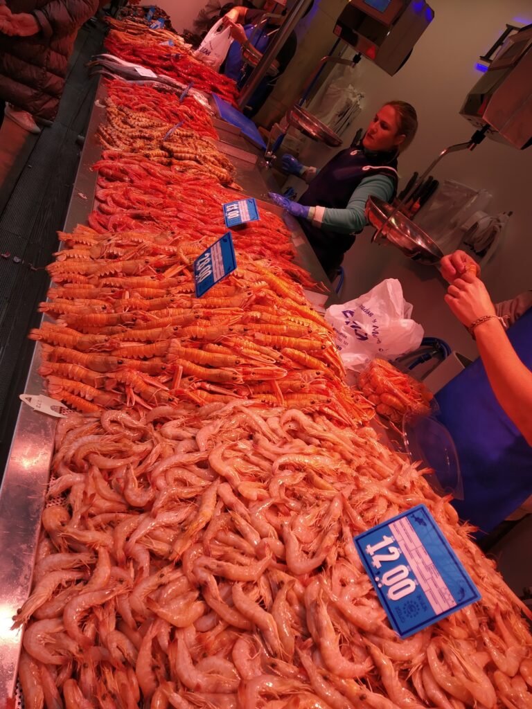 Fischtheke in der Markthalle