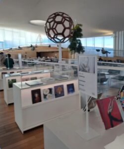 Oodi Bibliothek Innenbereich