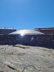 Temppeliaukio - Kirche im Felsen