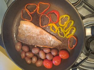 Fisch auf der anderen Seite anbraten
