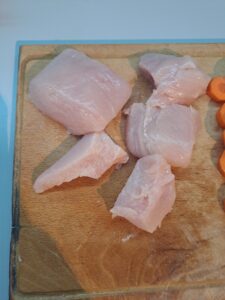 Huhn in Teile geschnitten
