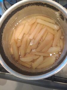 Kartoffel in der Pfanne ausbacken