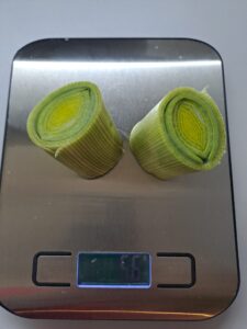 Lauch waschen und hälften