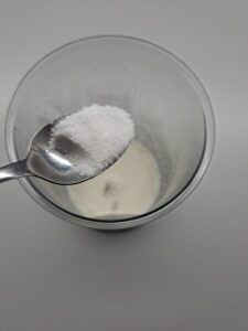 Hefe-Milch-Gemisch salzen