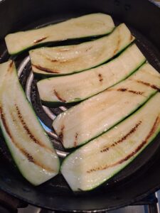 Zucchini anbraten
