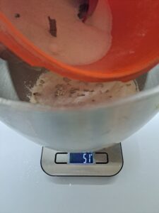 Zucker mit Vanilleschote und Vanillepulver verfeinert