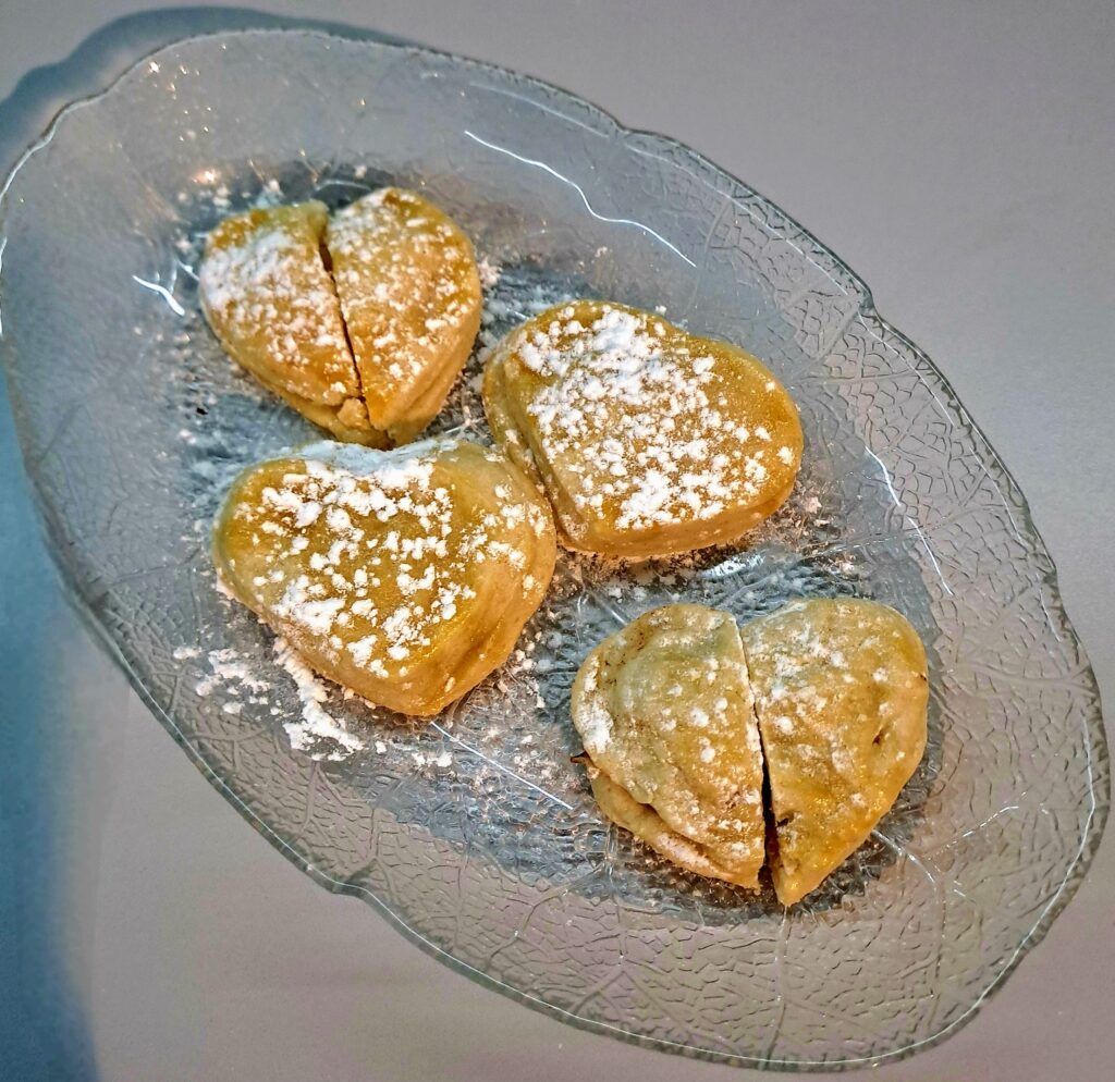 Nutellaherzen angerichtet