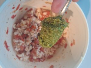 Pesto dazugeben