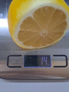 Menge an Zitronensaft