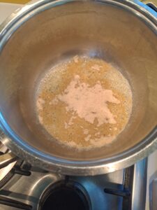 Brotbrösel anrösten
