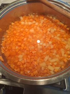 Kartoffel-Karotten bissfest kochen