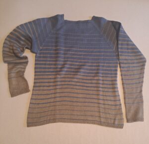 Querstreifenpullover