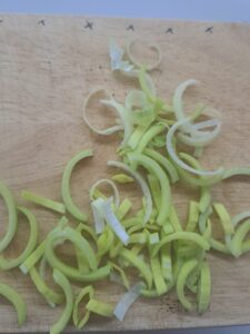 Lauchzwiebel geschnitten
