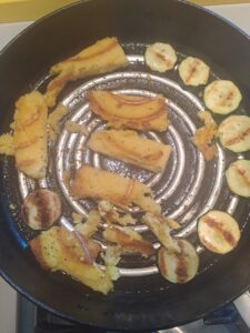 Polenta und Zucchini gewendet