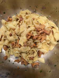 Tagliatelle mit Pfifferlingsauce