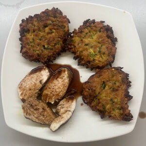 Truthahnfilet angerichtet