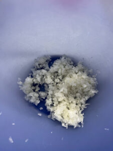 Zwiebel kleingehackt