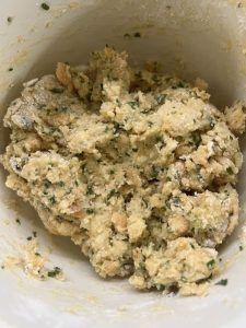 fertige Graukäseknödel-Masse