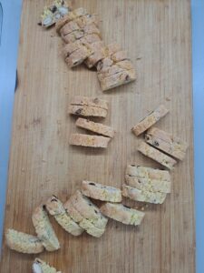 Cantuccini geschnitten