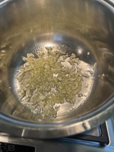 Zwiebel anrösten