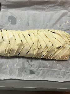 fertig gefalteter Blätterteig